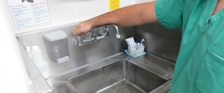 Assisting the Surgeon: Practical Strategies for Preventing Nosocomial Infections