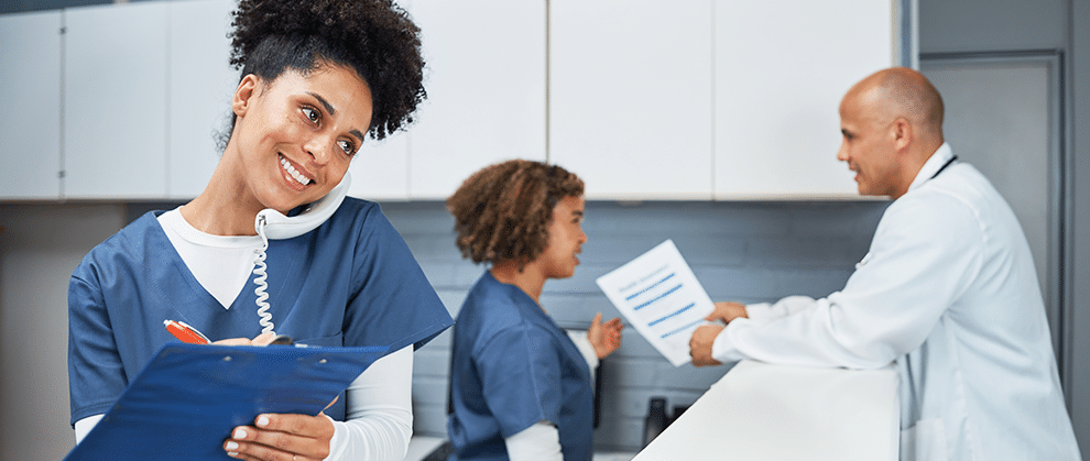 Optimizing Work Schedules in Veterinary Practice: Impact on Staff Wellbeing and Career Satisfaction - Featured Image